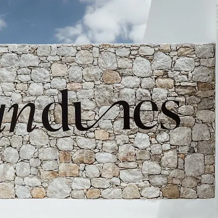 Sundunes Naxos Hotel