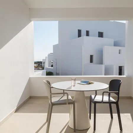 Sundunes Naxos *