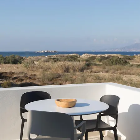 Sundunes Naxos Hotel
