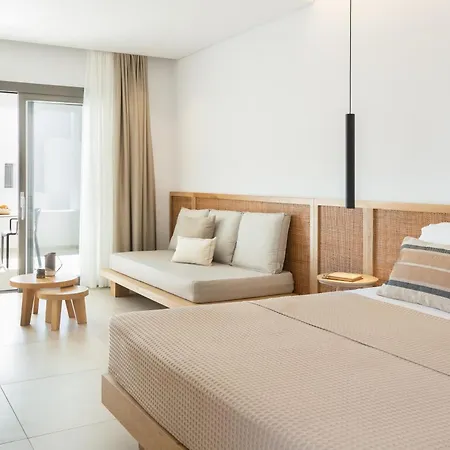 Sundunes Naxos Hotel