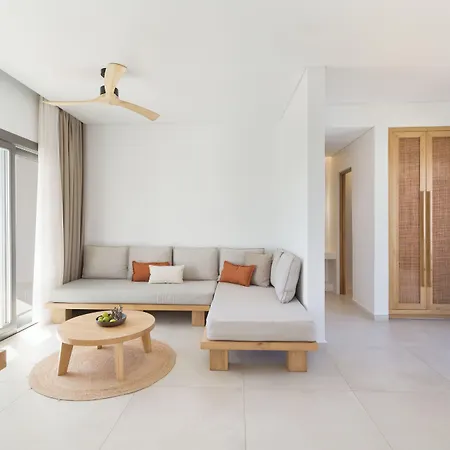 Sundunes Naxos Hotel *
